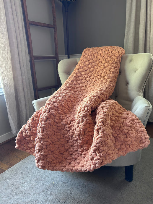 Pumpkin Latte Blanket | Super Chunky Knit Throw - Hands On For Homemade