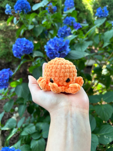Orange Super Mini Octo Plush - Hands On For Homemade