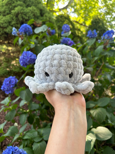 Silver Octo Plushie - Hands On For Homemade
