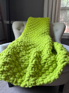 Key Lime Throw Blanket - Chunky Knit Throw - Hands On For Homemade
