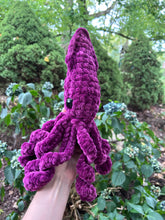 Load image into Gallery viewer, Crochet Squid Plushie