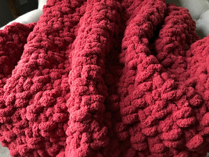 Chunky Knit Blanket | Cranberry Knit Throw Blanket - Hands On For Homemade