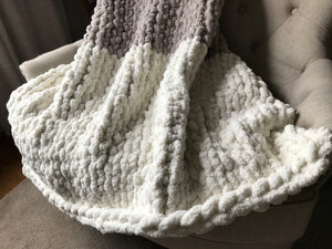 Chunky Knit Blanket | Gray and Ivory Ombré Throw - Hands On For Homemade