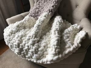 Chunky Knit Blanket | Gray and Ivory Ombré Throw - Hands On For Homemade