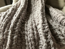 Load image into Gallery viewer, Light Gray Chunky Knit Blanket - Hands On For Homemade