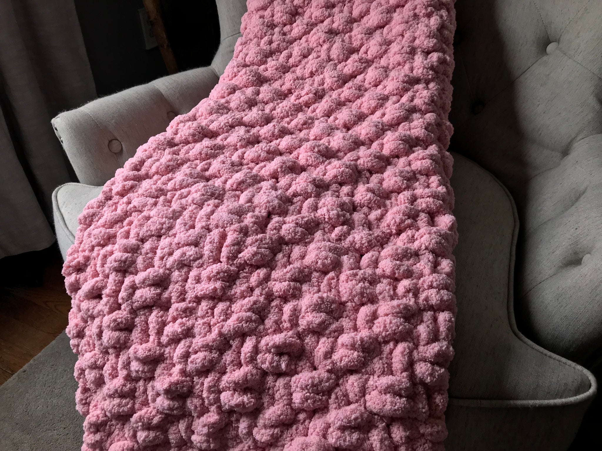 Pink Variegated Blanket  Chunky Knit Blanket – Hands On For Homemade