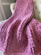 Load image into Gallery viewer, Cassis Blanket | Chunky Knit Blanket - Hands On For Homemade