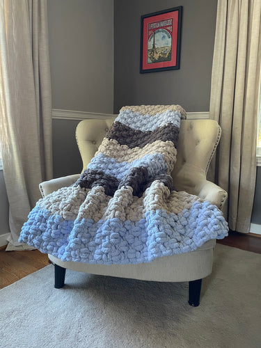 Chunky Knit Blanket | Periwinkle and Gray Knit Throw - Hands On For Homemade