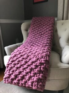 Cassis Blanket | Chunky Knit Blanket - Hands On For Homemade